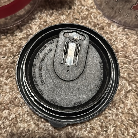 Set of 2 University of Alabama 24 oz tumblers by Tervis w/1 lid and 1 handle EUC - Picture 10 of 11